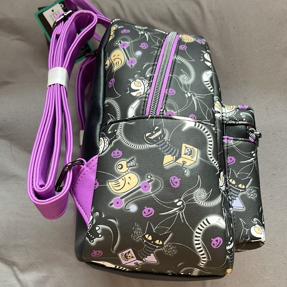 Nightmare Before Christmas Loungefly Mini-Backpack - Picture 3 of 9